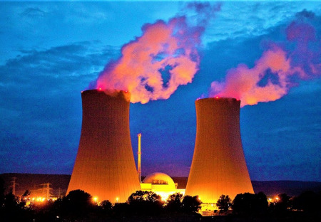 Odstavení jaderné elektrárny Fessenheim: termín neznámý + další zprávy z energetiky