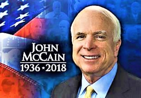 Slavný pohřeb McCaina a D. Trump