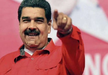 "Vánoce plné lásky a přání každé venezuelské rodině": prezident Maduro