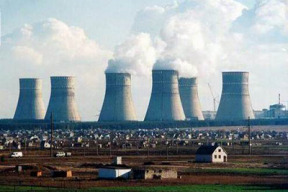 jaderne-elektrarny-na-ukrajine-nejsou-v-ohrozeni-presto-mohou-byt-nebezpecne-dalsi-jaderne-zpravy