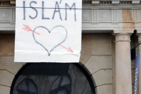 jak-nesnaset-zapad-a-milovat-islam