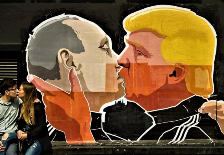Jakým právem může „obyčejný člověk“ kritizovat třeba Trumpa, nebo Putina???